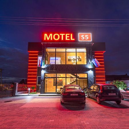 Motel S5 Zbrachlin Extérieur photo