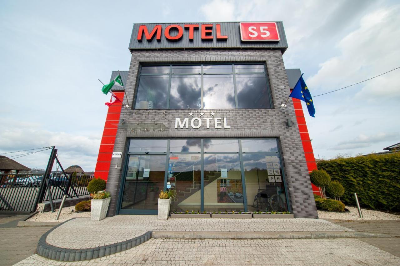 Motel S5 Zbrachlin Extérieur photo