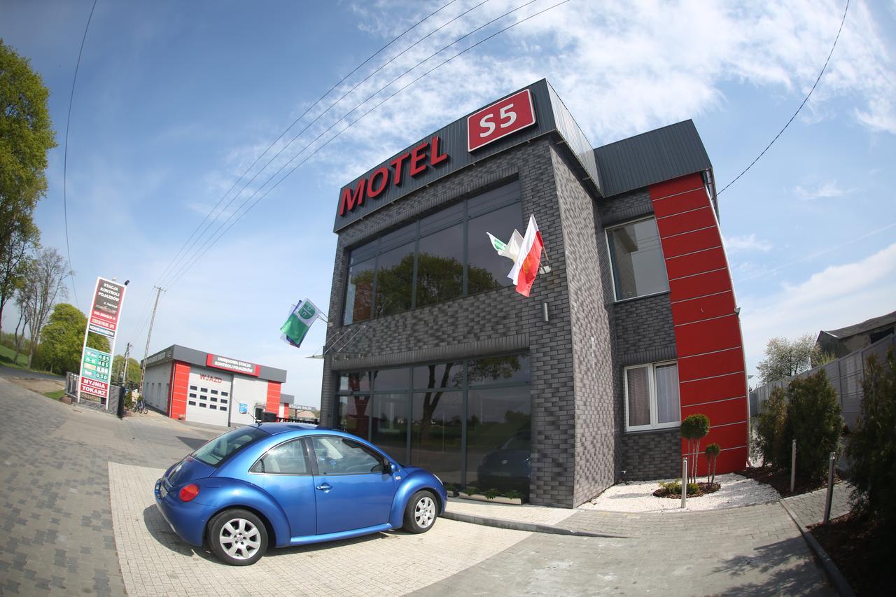 Motel S5 Zbrachlin Extérieur photo